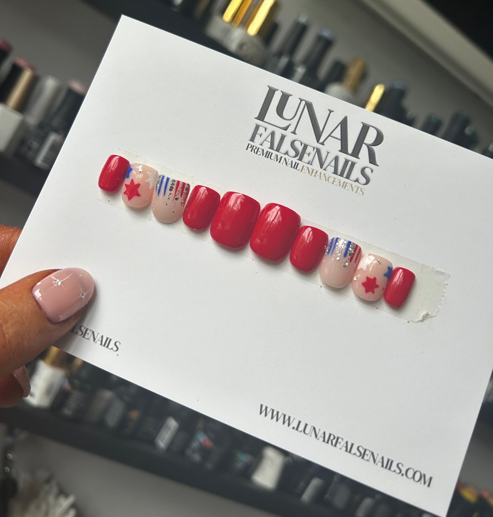 American_Flag_False_Nails 1