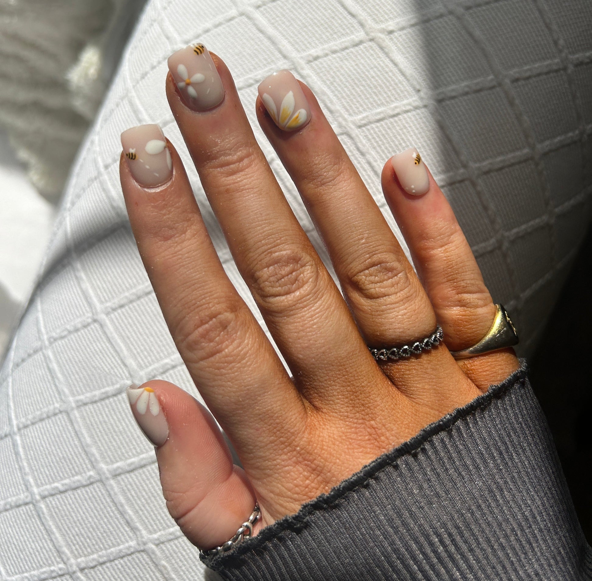 Apiary False Nails 2