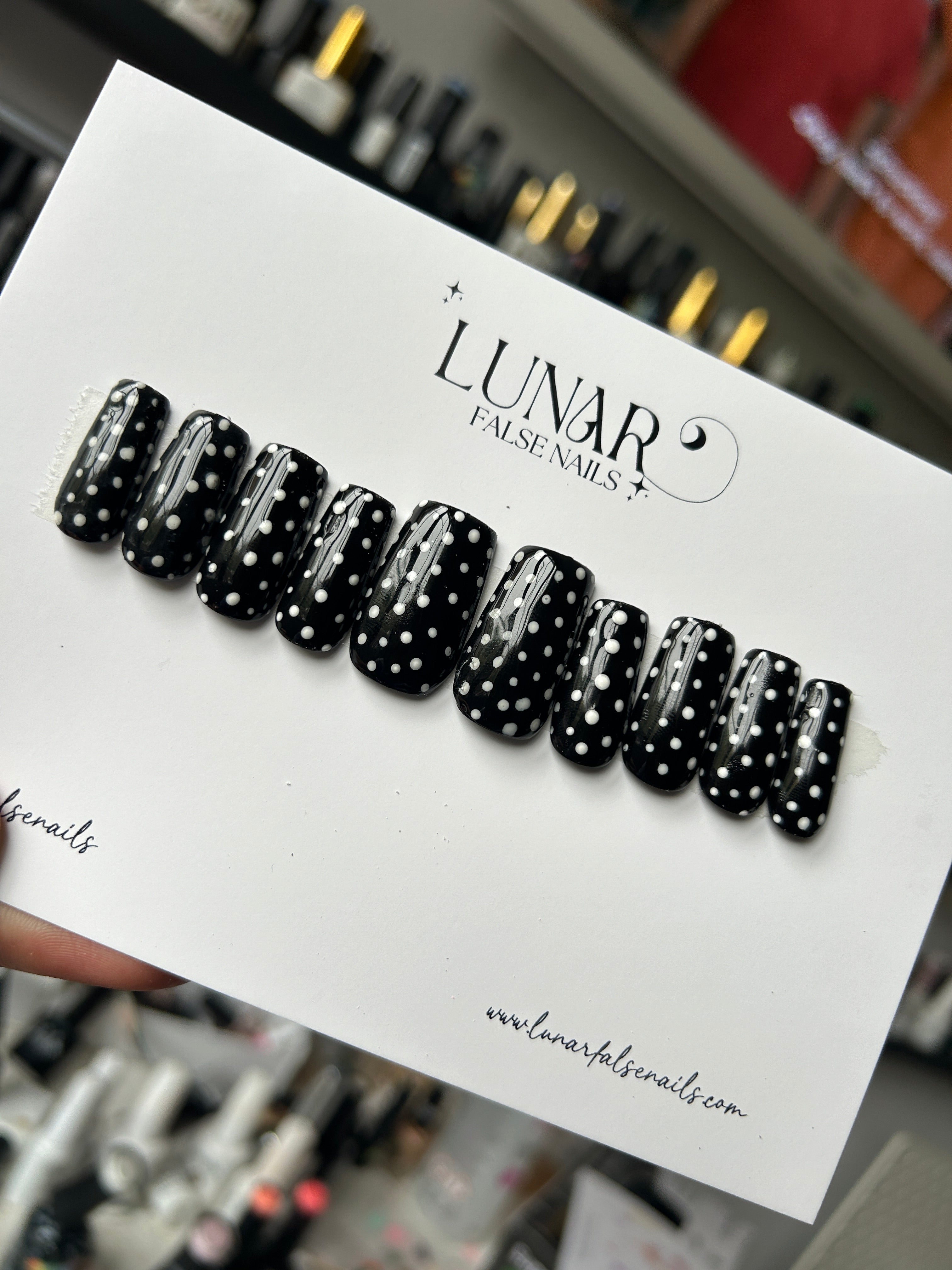 Black Polka Dot False Nails