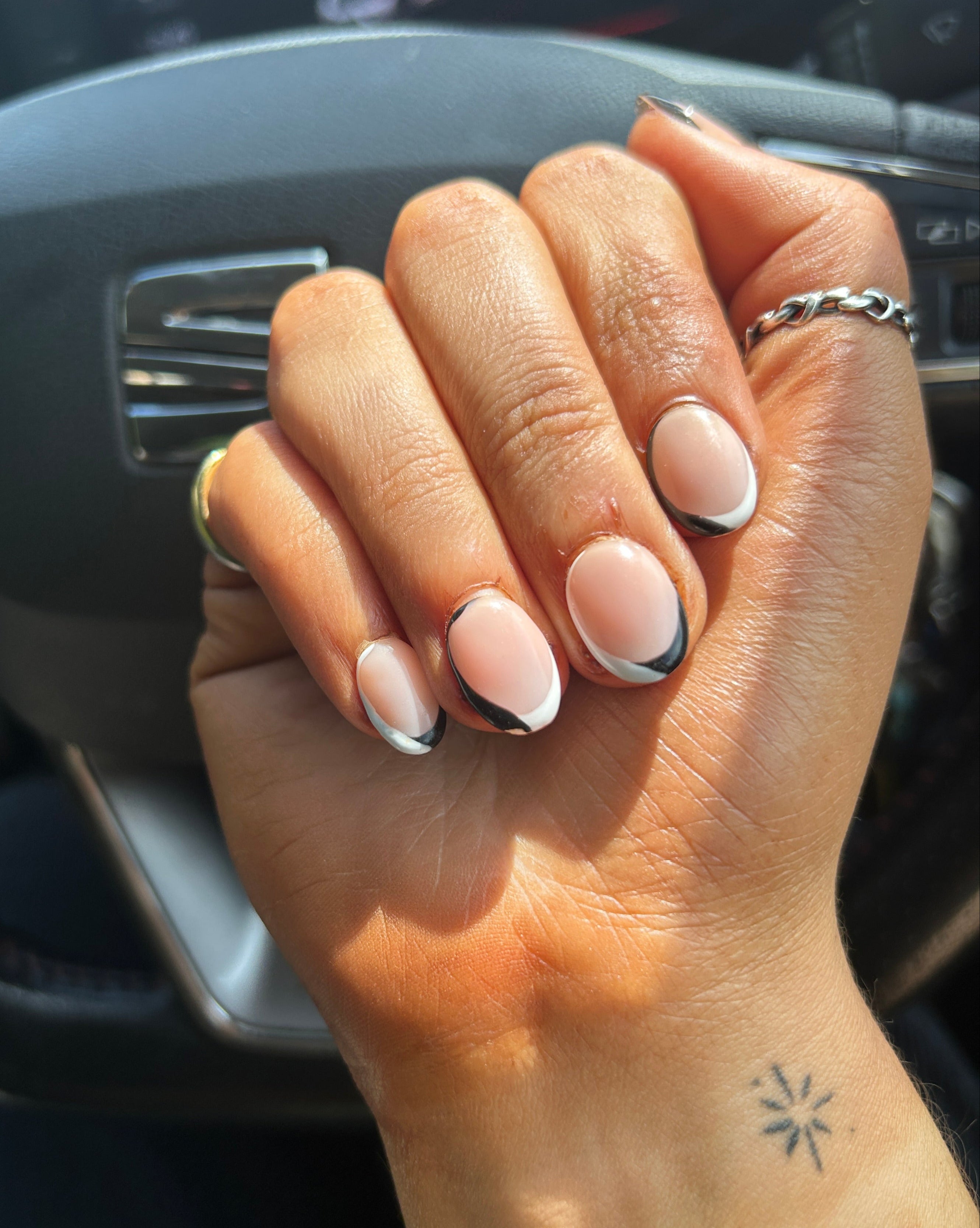 French Affair False Nails