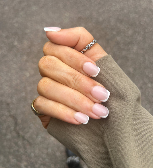 Short French Tip False Nails