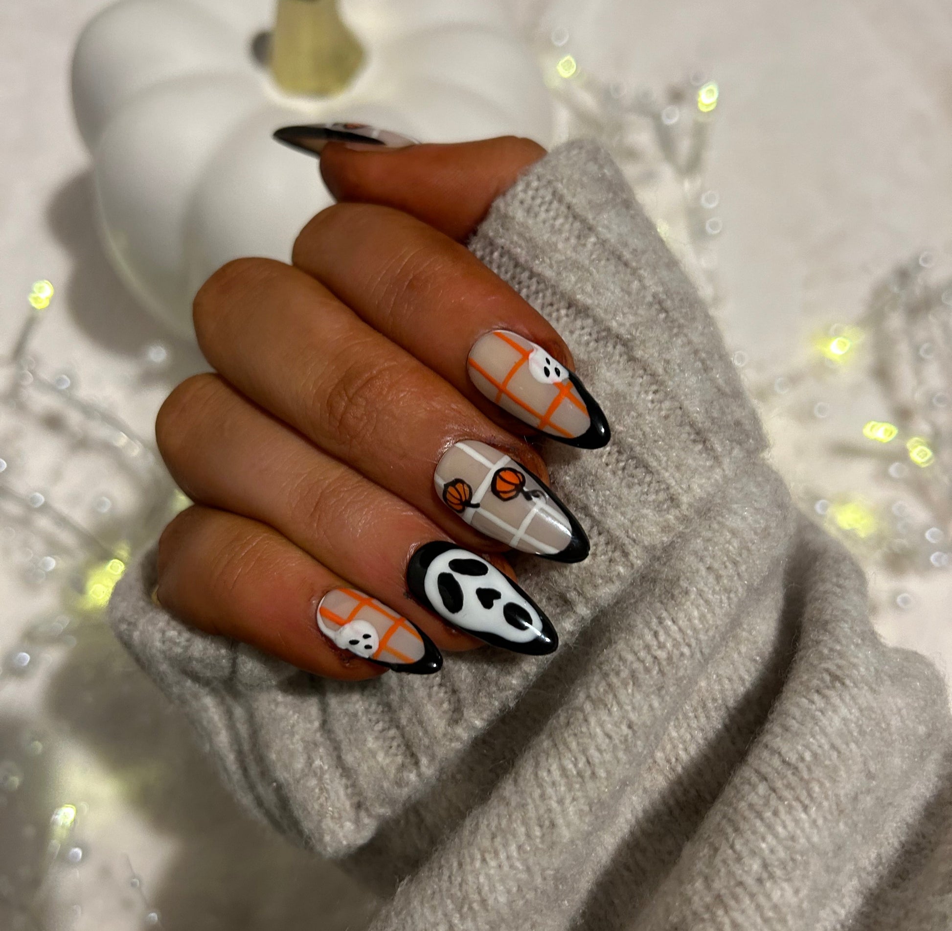 Witching Hour False Nails 2