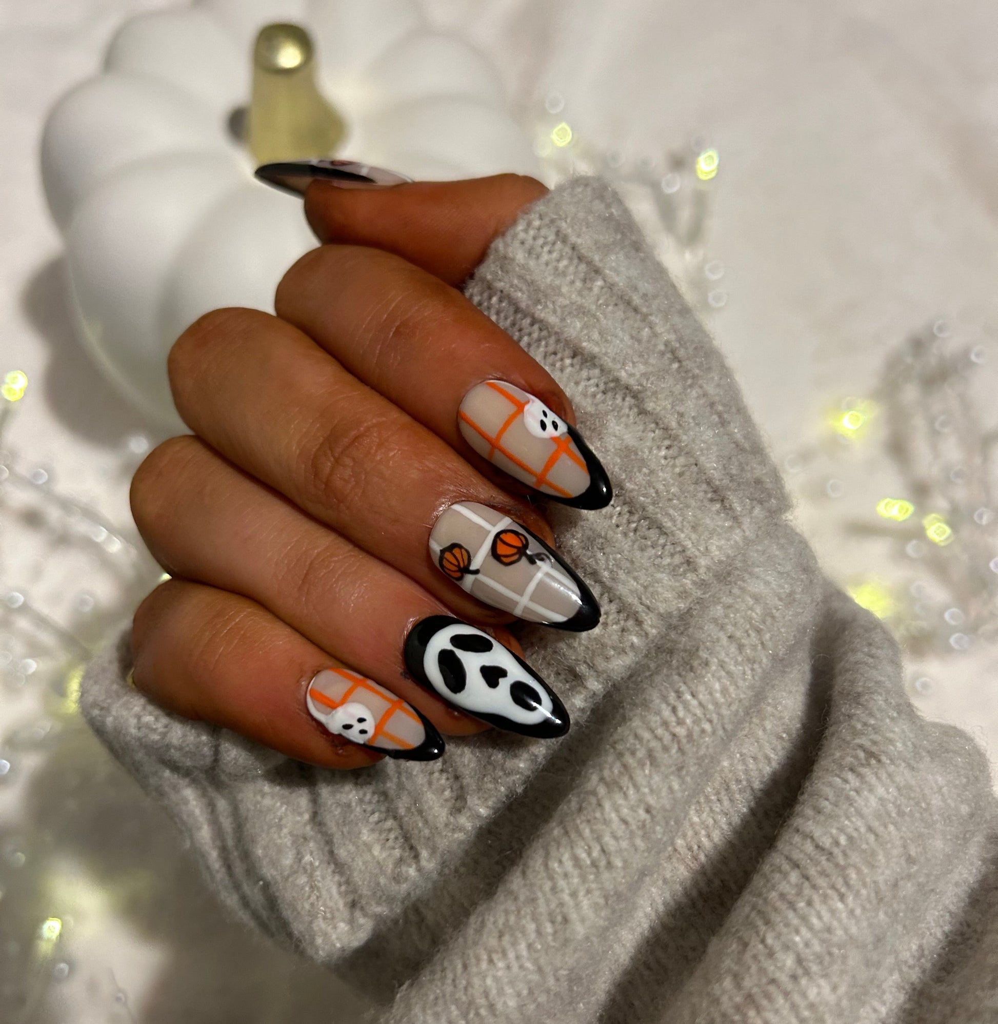 Witching Hour False Nails 3